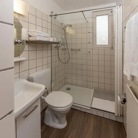 Penzion Feise - Direkt In Der Innenstadt-fussgaengerzone- 3*