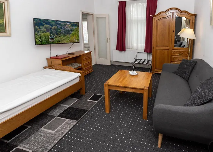 Feise - Direkt In Der Innenstadt-fussgaengerzone- 3*
